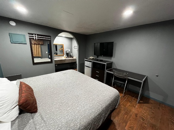 Relax Inn Ashdown image 4